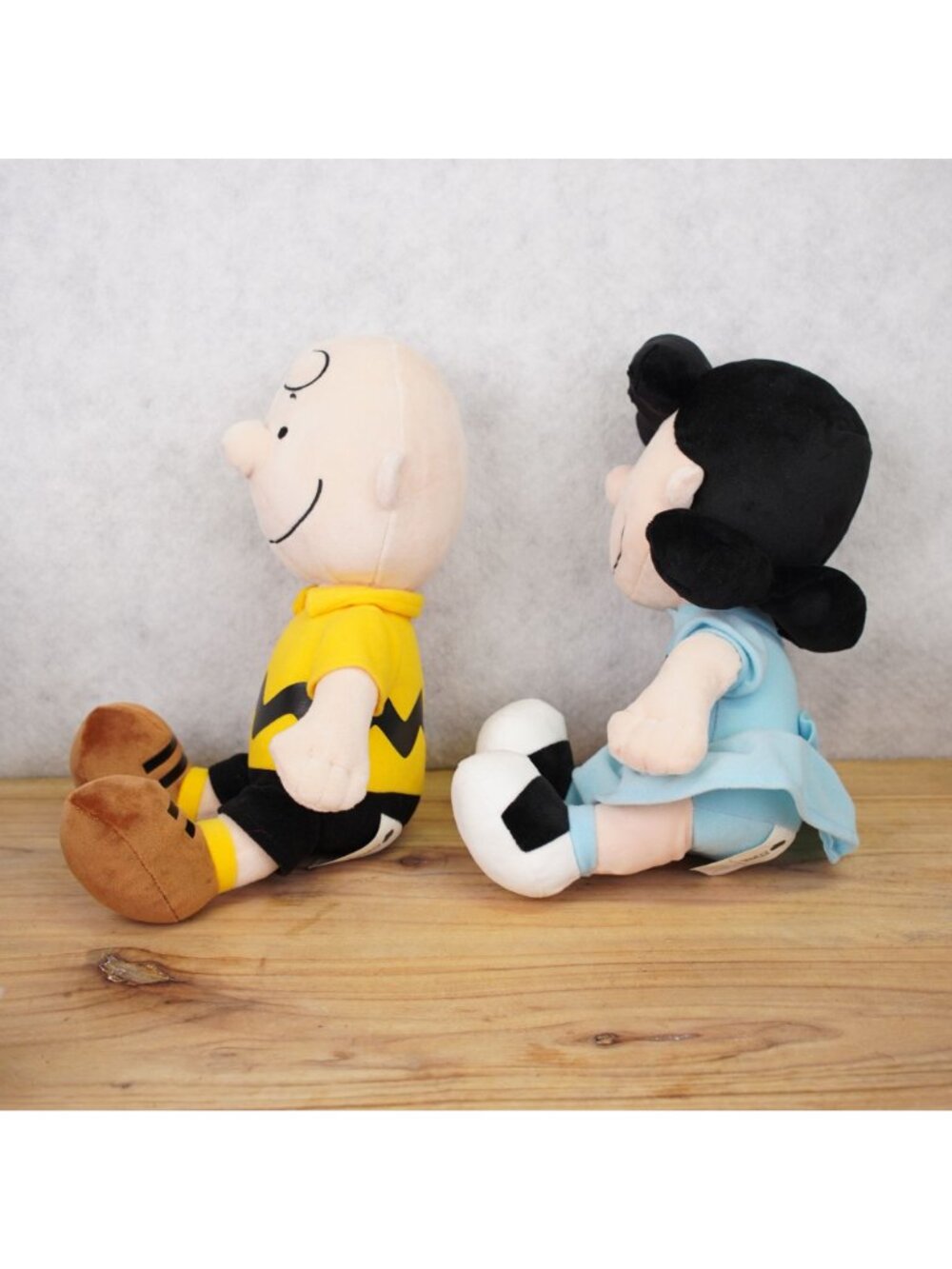 Kohl’s Cares Charlie Brown & Lucy Schulz 2019 Peanuts Gang Plush Toy 13" - Picture 2 of 10